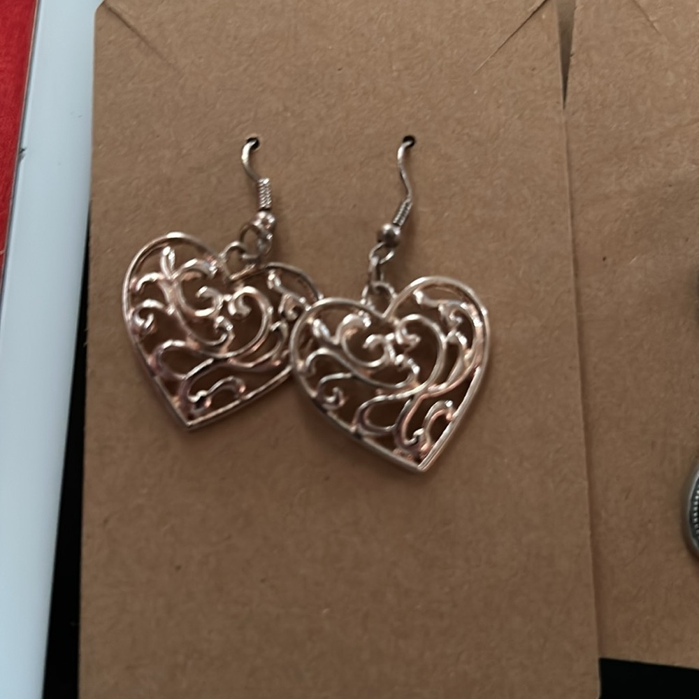Earring bundle - Picture 3 of 11